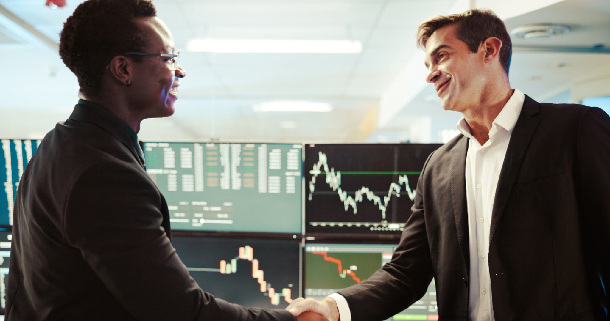 Cryptocurrency trading image